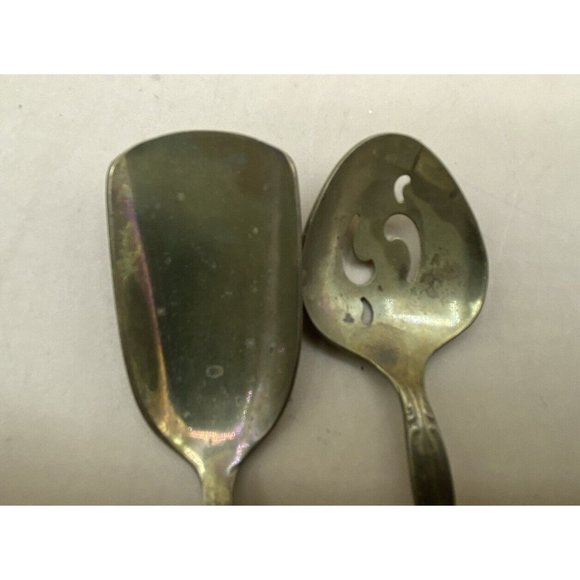 Golden Bon Bon & Relish Spoons Interlude by International Silverplate - Picture 5 of 9